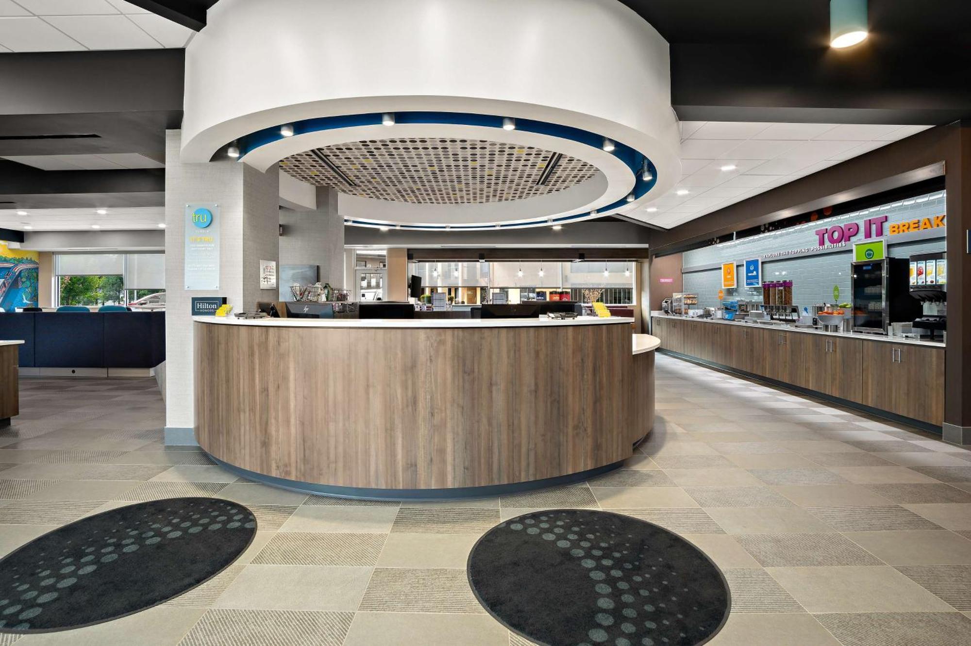 Tru By Hilton Santee Hotel Exterior photo